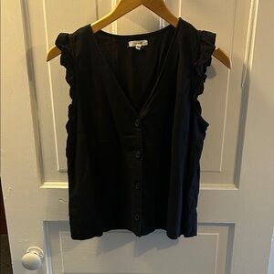 🔥Maurices Black Button-Down Ruffle Blouse🔥